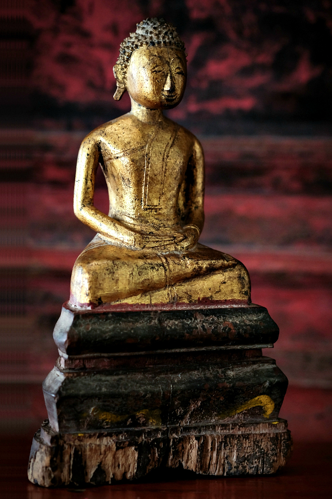 #antique #buddha