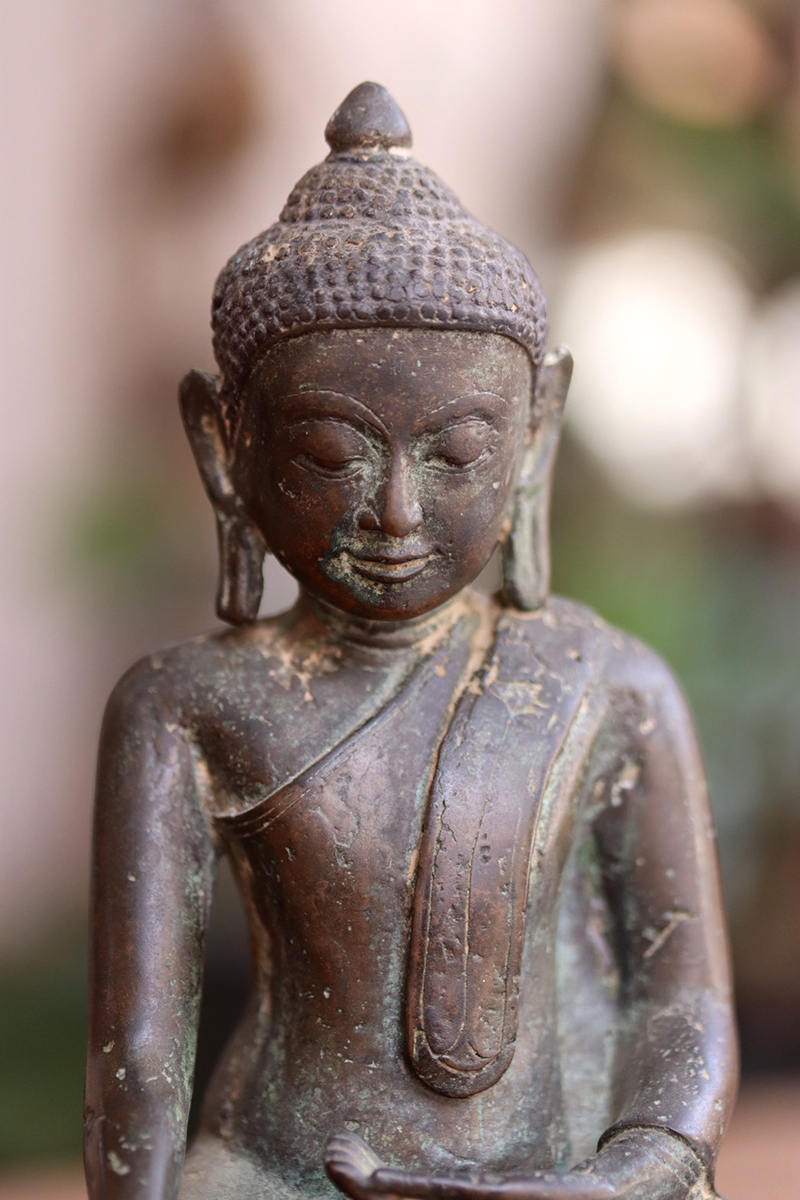 Extremely Rare 19C Bronze Burmese Shan Buddha # B02-15