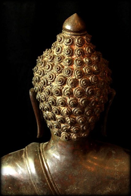 Extremely Rare 18C Bronze Chiangsang Buddha # B02-23