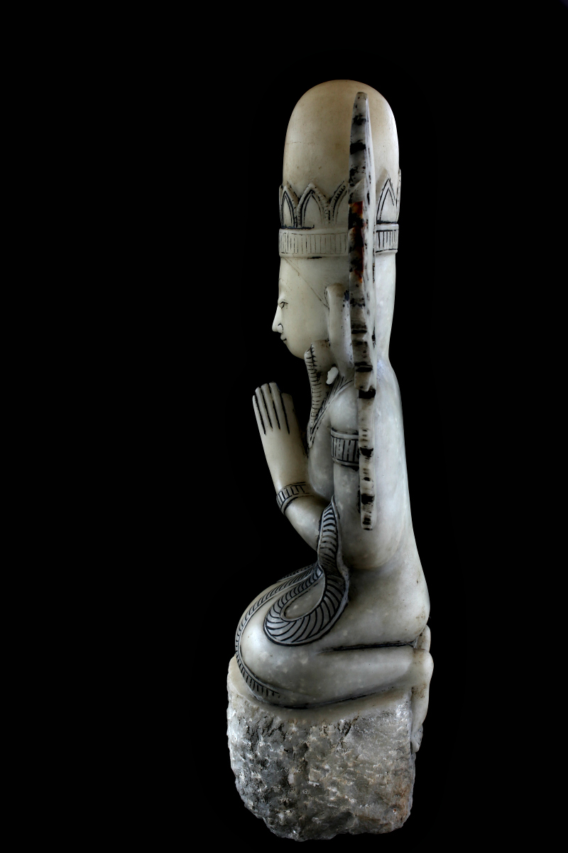 #alabasterbuddha #stonebuddha #burmabuddha #burmesebuddha #buddha #buddhas #buddhastatue #buddhastatues #antiquebuddhas #antiquebuddha #statue