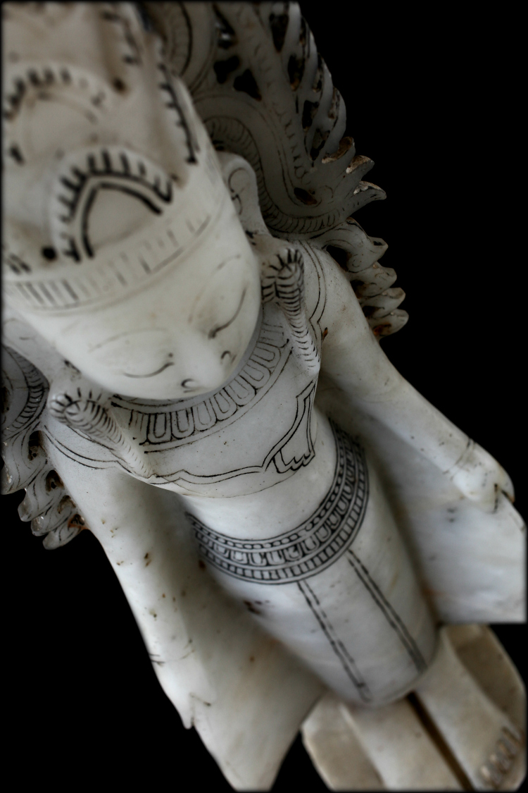 Extremely Rare 18C Alabaster Ava Buddha #BB176